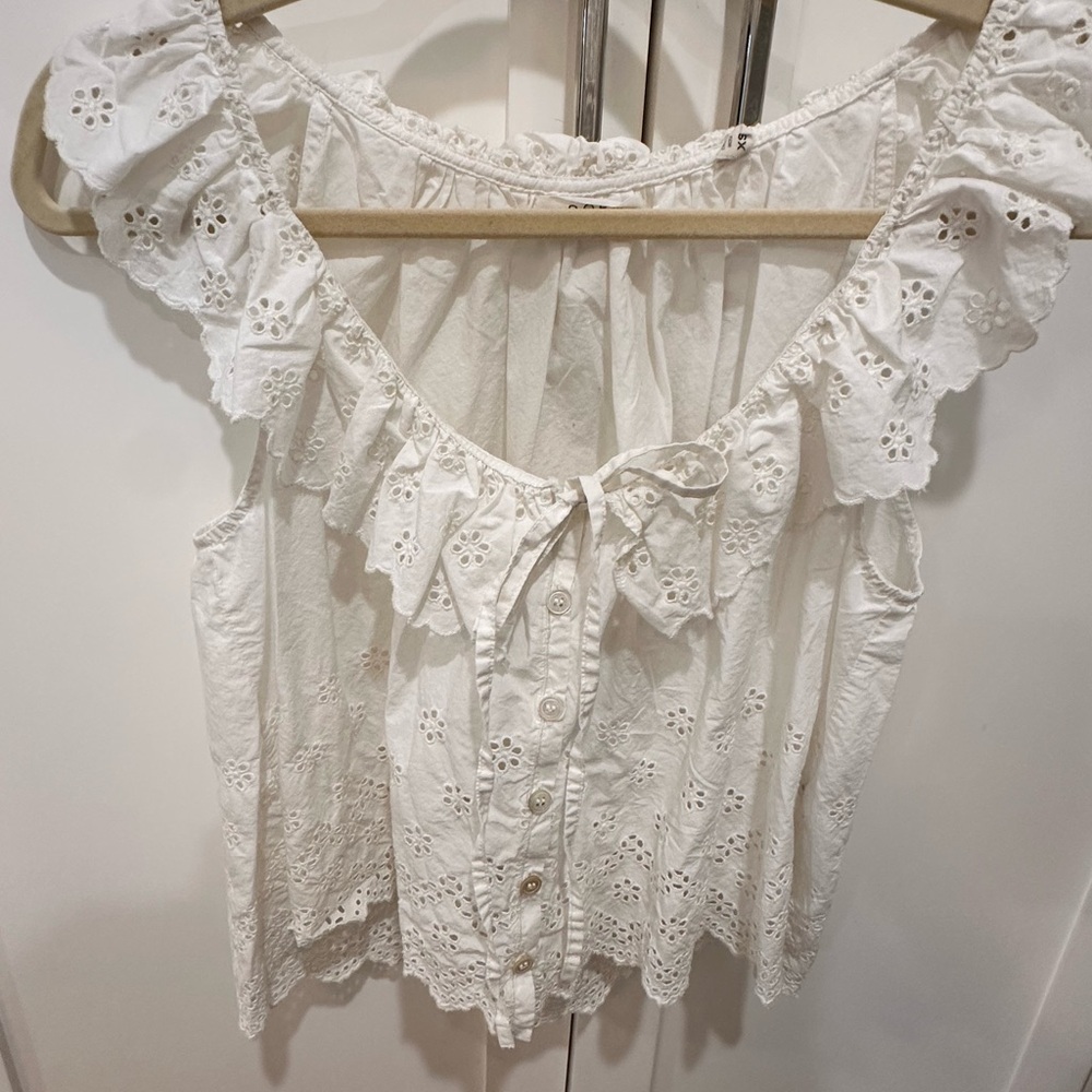 Doen white Ruffled Bib Collar Blouse